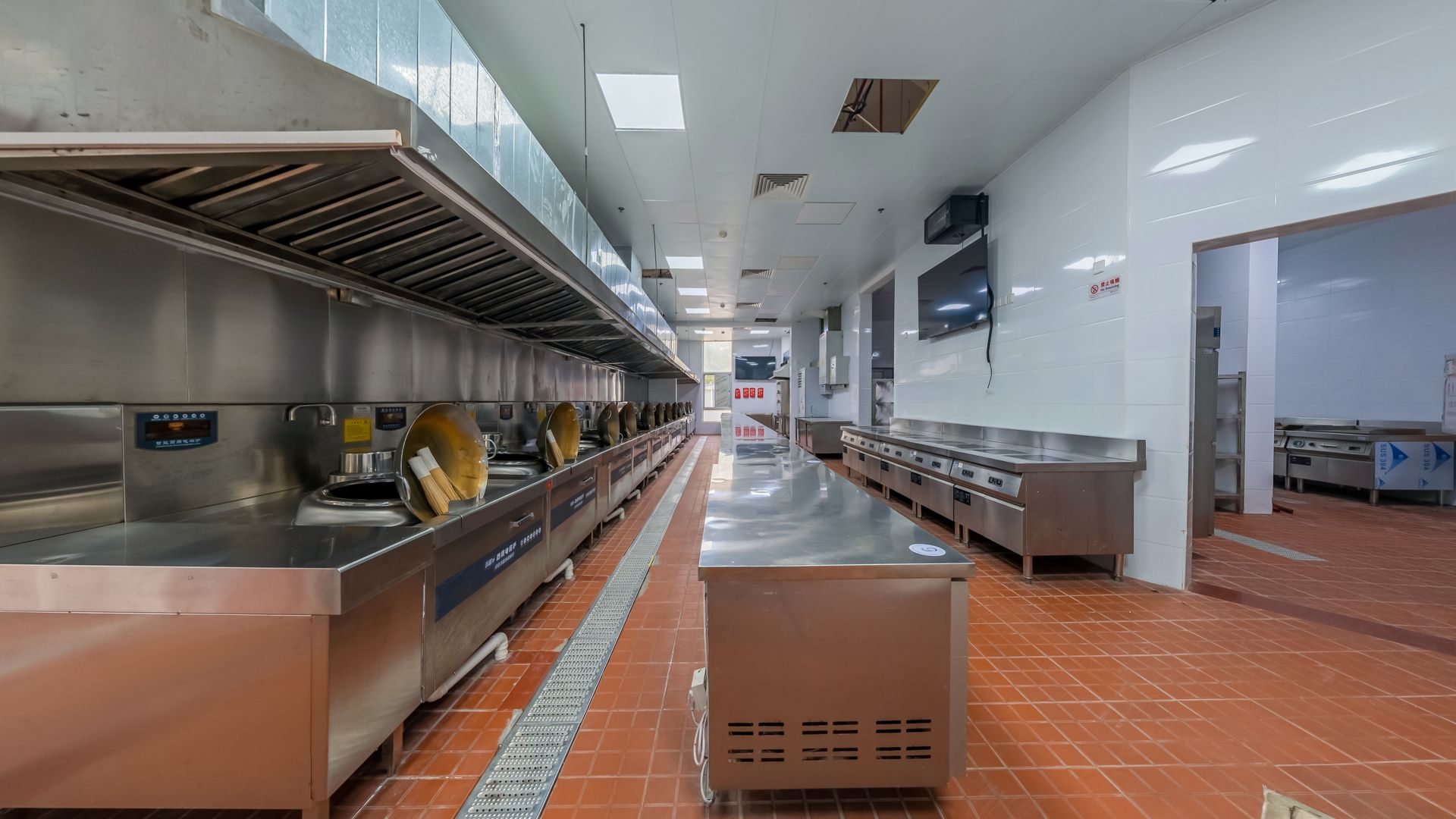 Deschiderea unei unități din industria alimentară